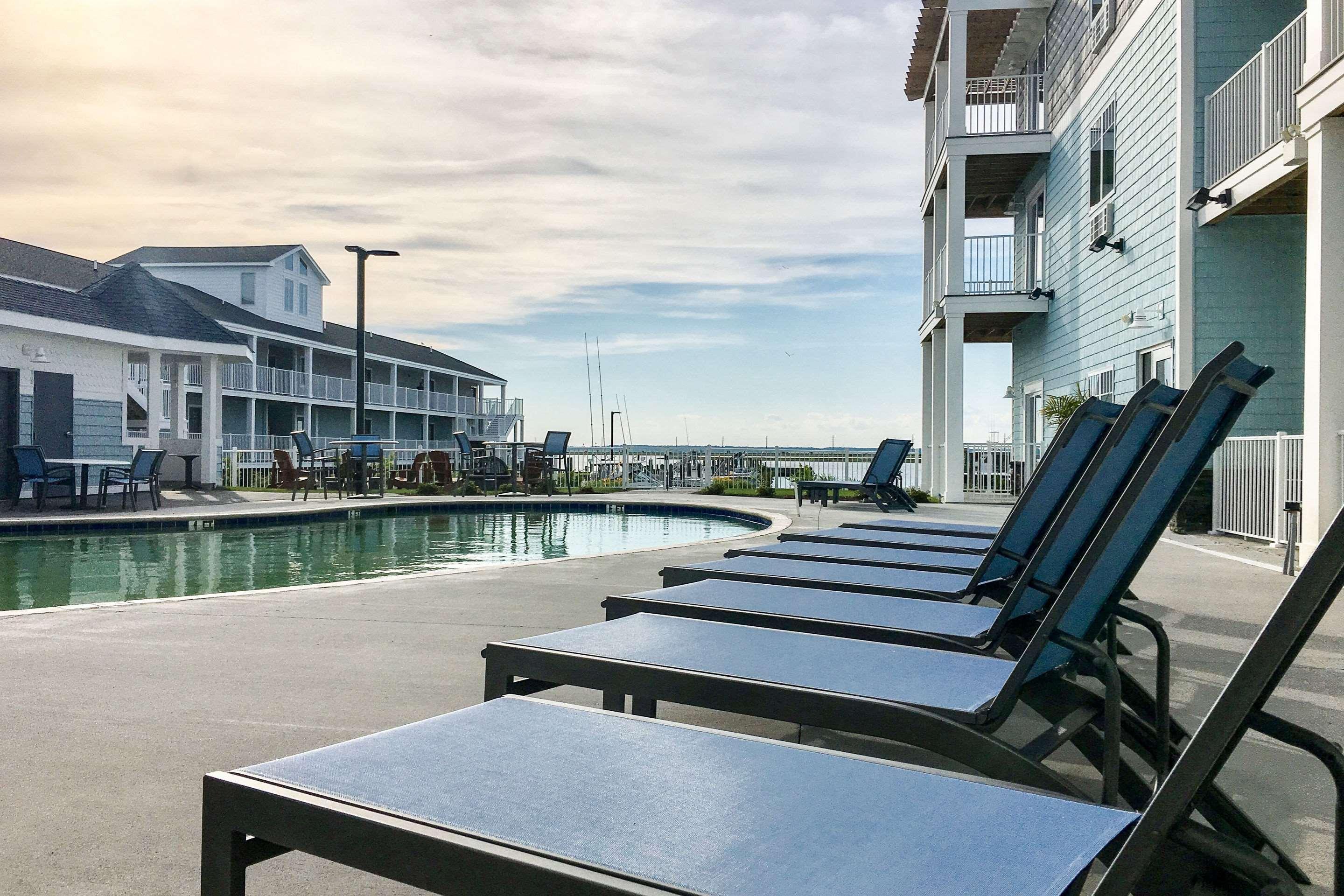 Marina Bay Hotel & Suites, Ascend Hotel Collection Chincoteague Exterior photo